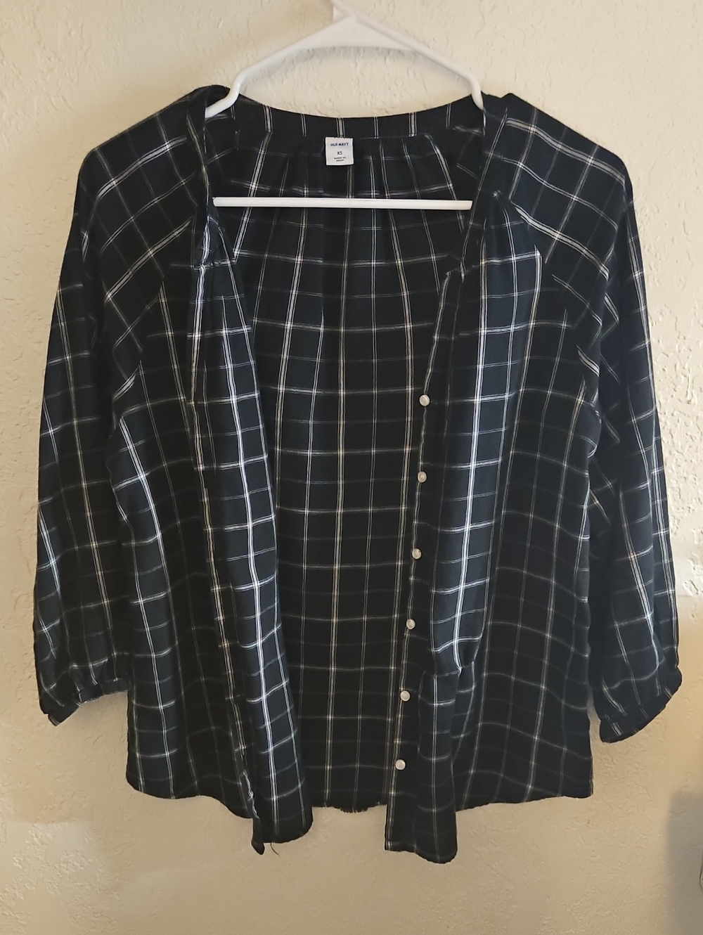 Old Navy Black and White Plaid Button-Up Blouse